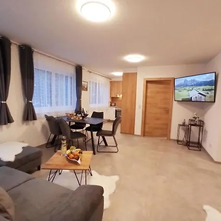 The Alpenhouse Gligic'S Apartment Sautens Exterior photo